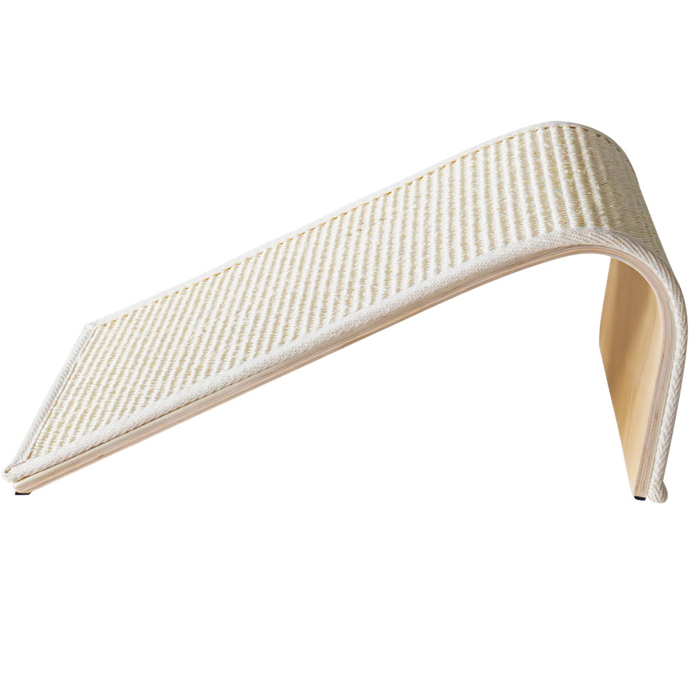 Kratzbrett "RAMP" für Katzen aus Pappelholz mit Sisal-Kratzfläche