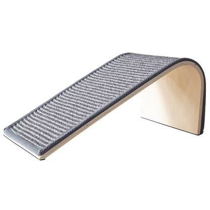 Kratzbrett "RAMP" für Katzen aus Pappelholz mit Sisal-Kratzfläche