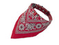 Halsband mit Tuch